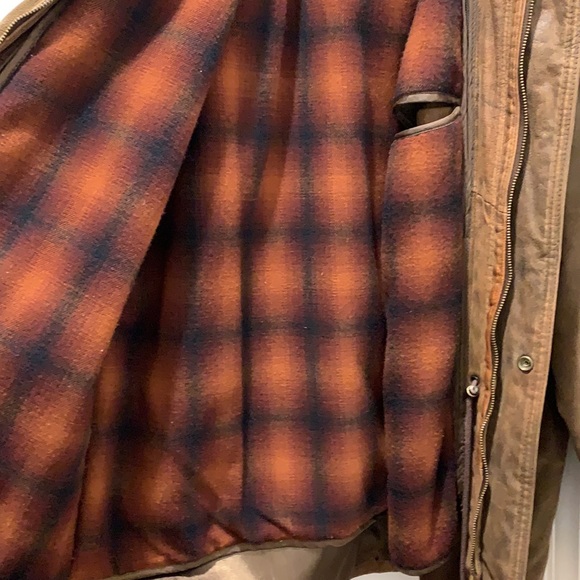 Vintage Georgetown Leather Design full lined Leather Jacket-zip off hood/lining - Picture 3 of 8